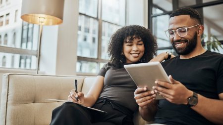 Money Market Account vs. Checking Account: What’s The Difference?