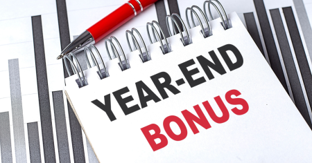 Maximizing Your End-of-Year Bonus: Pay Down Debt or Save?